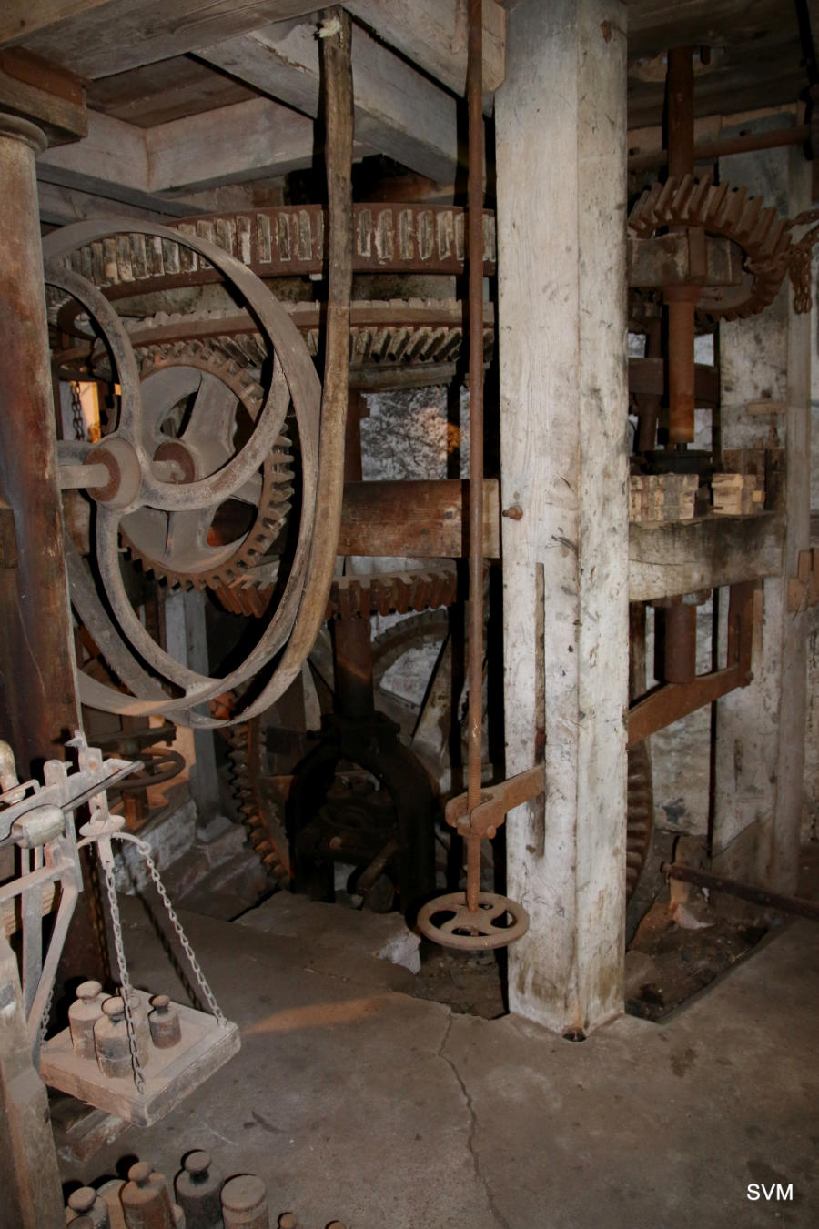 Mühleninnenraum mit erhaltener Technik